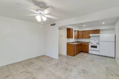 Main picture of 1749 E Virginia Ave