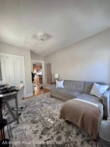 Main picture of 150 5th St
