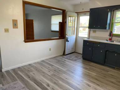 Main picture of 2029 Wilcox Rd