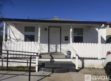 Main picture of 2901 16th Ave