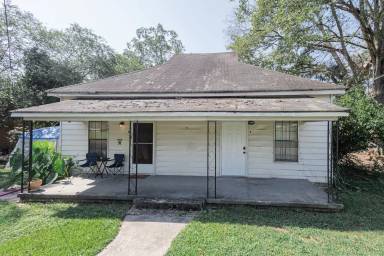 Main picture of 116 Peachtree St