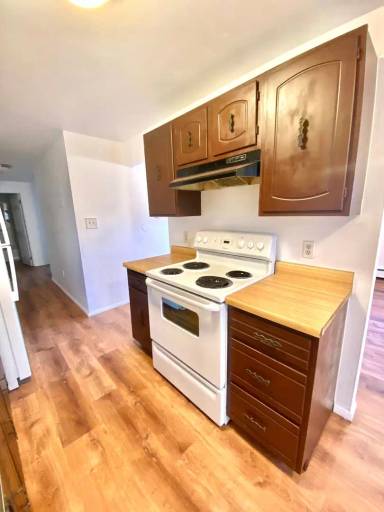 Main picture of 2905 Glen Dale Dr