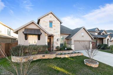 Main picture of 12126 White River Dr