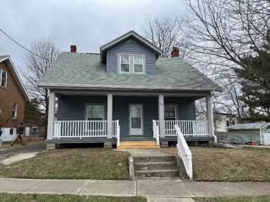 Main picture of 121 Carlisle St