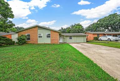 Main picture of 3526 Princeton Dr