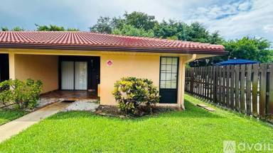 Main picture of 5935 Forest Hill Blvd