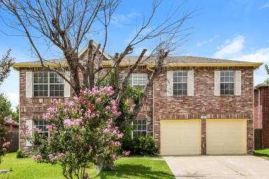 Main picture of 1213 Singletree Ct