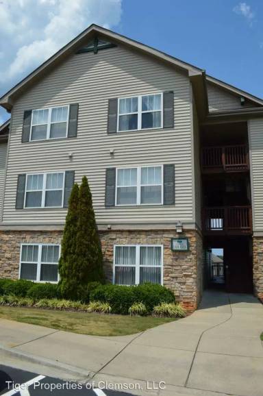 Main picture of 1131 Harts Ridge Dr