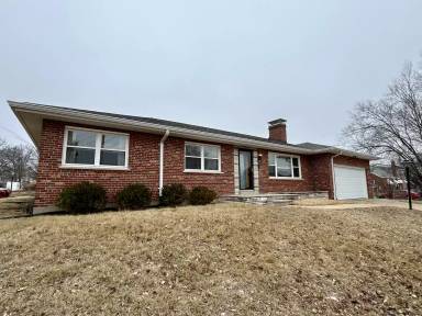 Main picture of 3900 January Ave