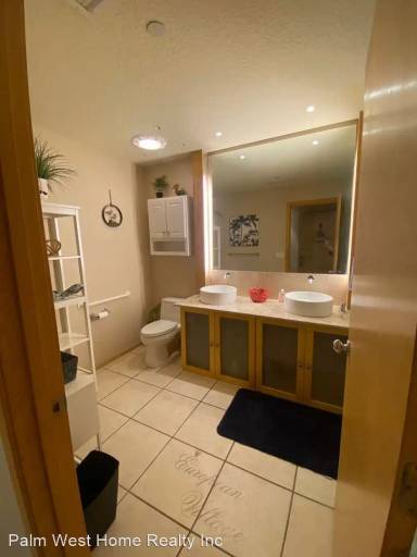 Main picture of European Village Deluxe Condo