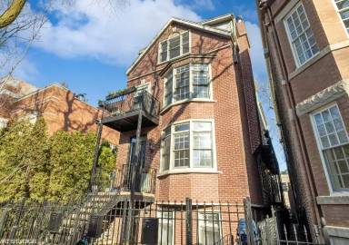 Main picture of 1937 N Dayton St