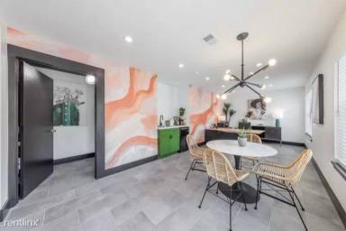 Main picture of 1504 Aquarena Springs Dr