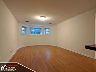 Main picture of 3047 W Logan Blvd