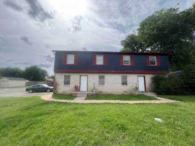 Main picture of 410 Veterans Ave