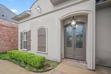 Main picture of 14835 Pendleton Way