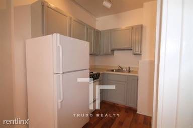 Main picture of 511 W Melrose St