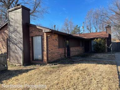 Main picture of 1041 N Clara St