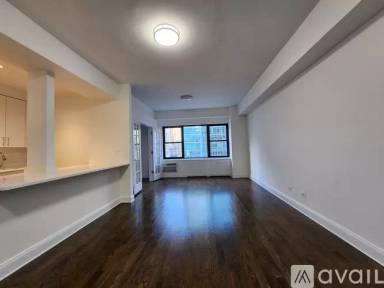 Main picture of 157 E 57th St Apartments