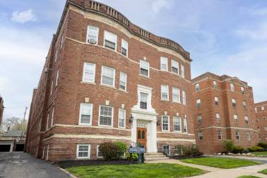 Main picture of 2566 Kemper Rd