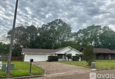 Main picture of 5257 Sycamore Dr