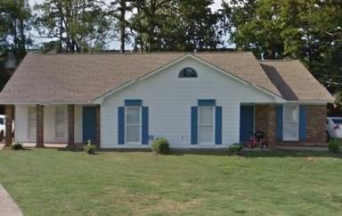 Main picture of 558 Pride Ave