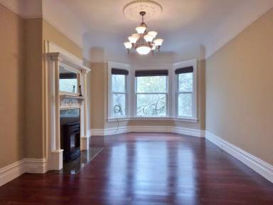 Main picture of 3127 Folsom St
