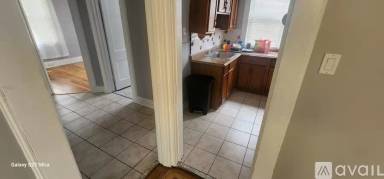 Main picture of 220 Ward Pl