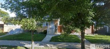 Main picture of 1472 W 74th St
