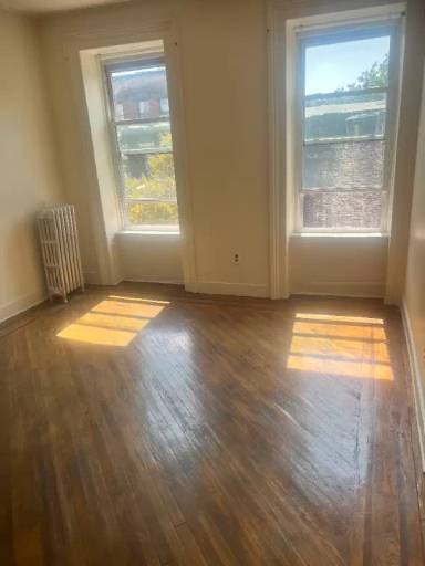 Main picture of 1397 Pacific St