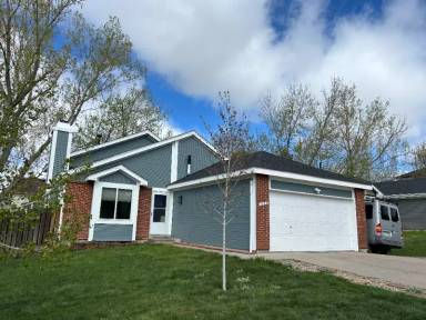 Main picture of 2285 S Ellis St