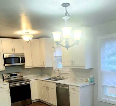 Main picture of 1376 W Hiawatha Dr