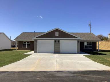 Main picture of 879 Highland Point Dr