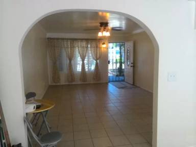 Main picture of 2713 W Orion Ave