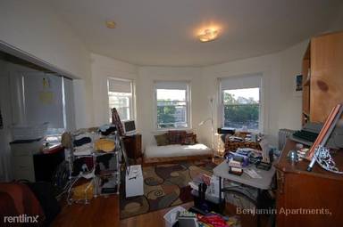 Main picture of 1350 Commonwealth Ave