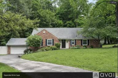 Main picture of 903 Sulgrave Ln