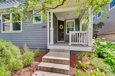 Main picture of 2342 N Xenia St