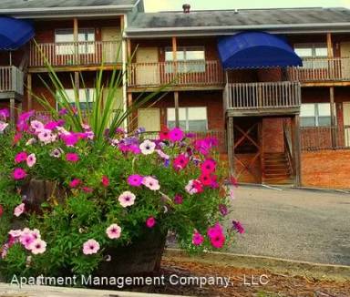 Main picture of Fox Hall Townhomes