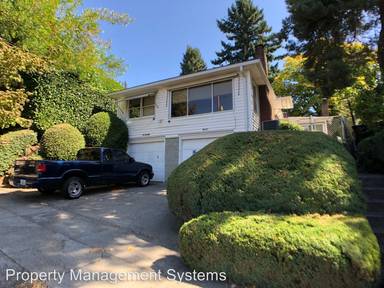 Main picture of 4910 N Montana Ave
