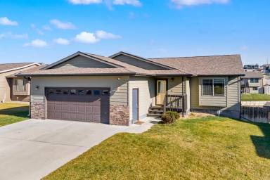 Main picture of 702 Ziebach St