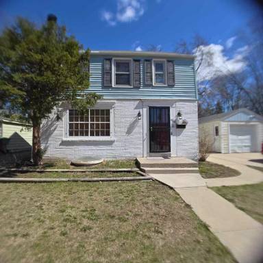 Main picture of 4966 N 74th St