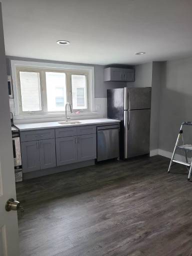 Main picture of 23 Stearns St