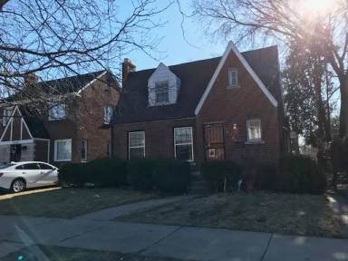 Main picture of 10408 Roxbury St