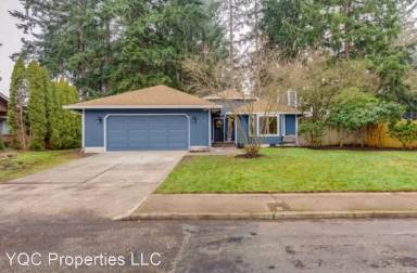 Main picture of 14009 NE 49th St