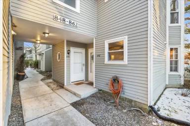 Main picture of 858 Fishers Creek Rd