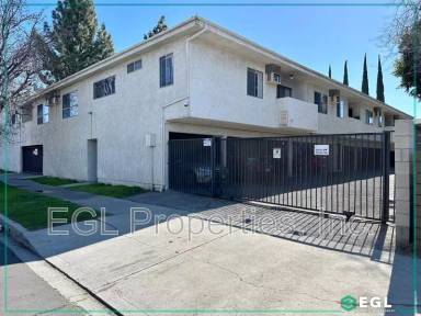 Main picture of 6155 Fulton Ave