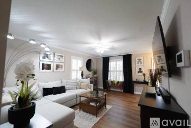 Main picture of 2901 Norbourne Way