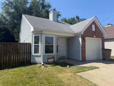 Main picture of 1105 Alandee St