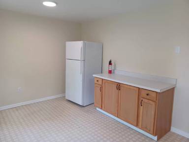 Main picture of 206 E Whitlock Ave