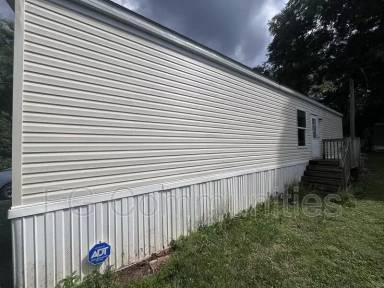 Main picture of 9000 Faires Rd