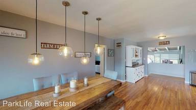 Main picture of 1753 49th St